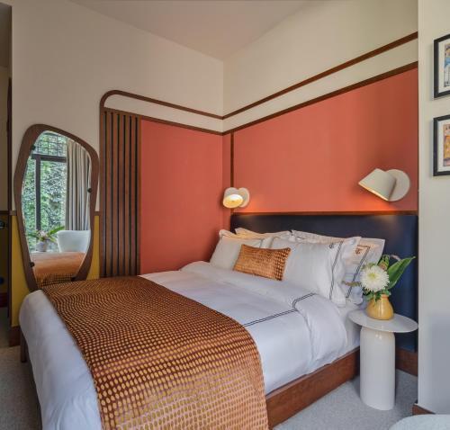 GentleTom Room Type - Deluxe Double or Twin Room with City View GentleTom Room Type - Deluxe Double or Twin Room with City View
