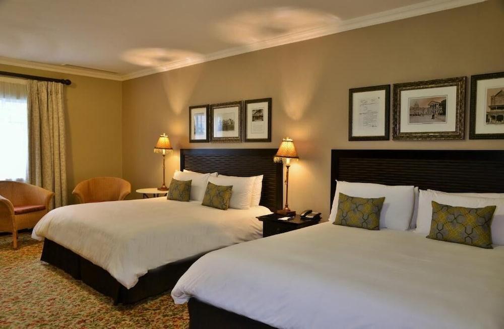 EMN Expresss Room Type - Comfort Quadruple Room