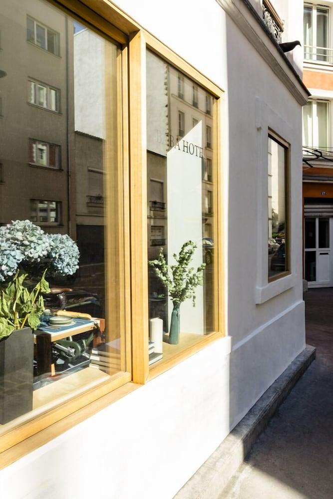 Baba Hotel - Tap to explore photos