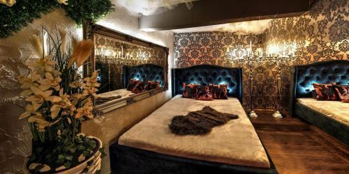 Afrodita Wellness Apartman Prague - Tap to explore photos