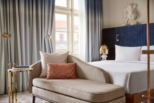 Andaz Prague, By Hyatt Room Type - STUDIO CONNECTING SUITE