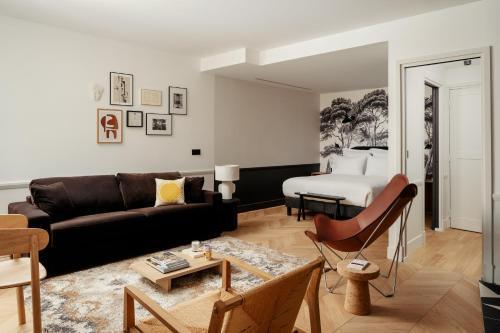 My Maison In Paris - Invalides - Tap to explore photos