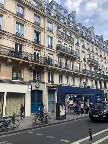 PARIS SWEET DREAM
