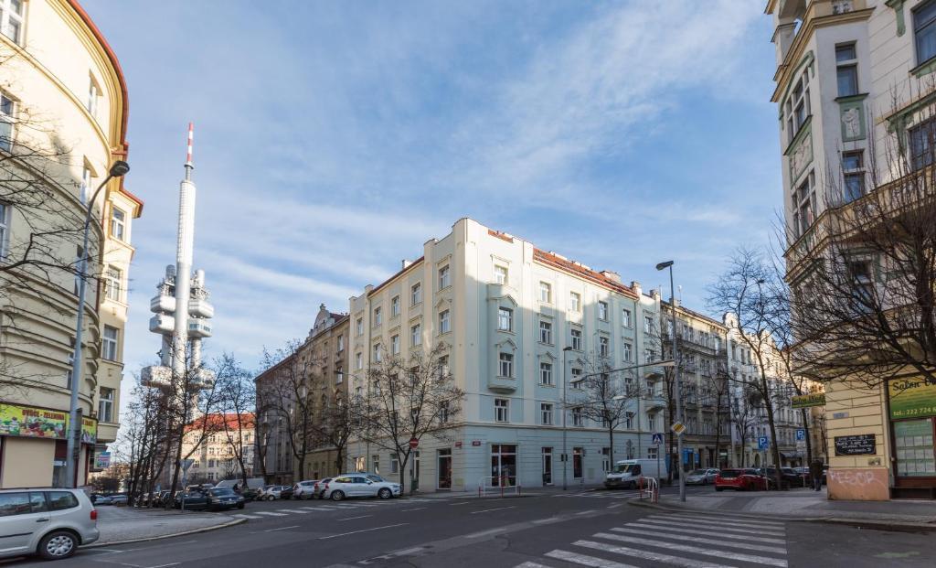 Lampi Aparthotel Prague