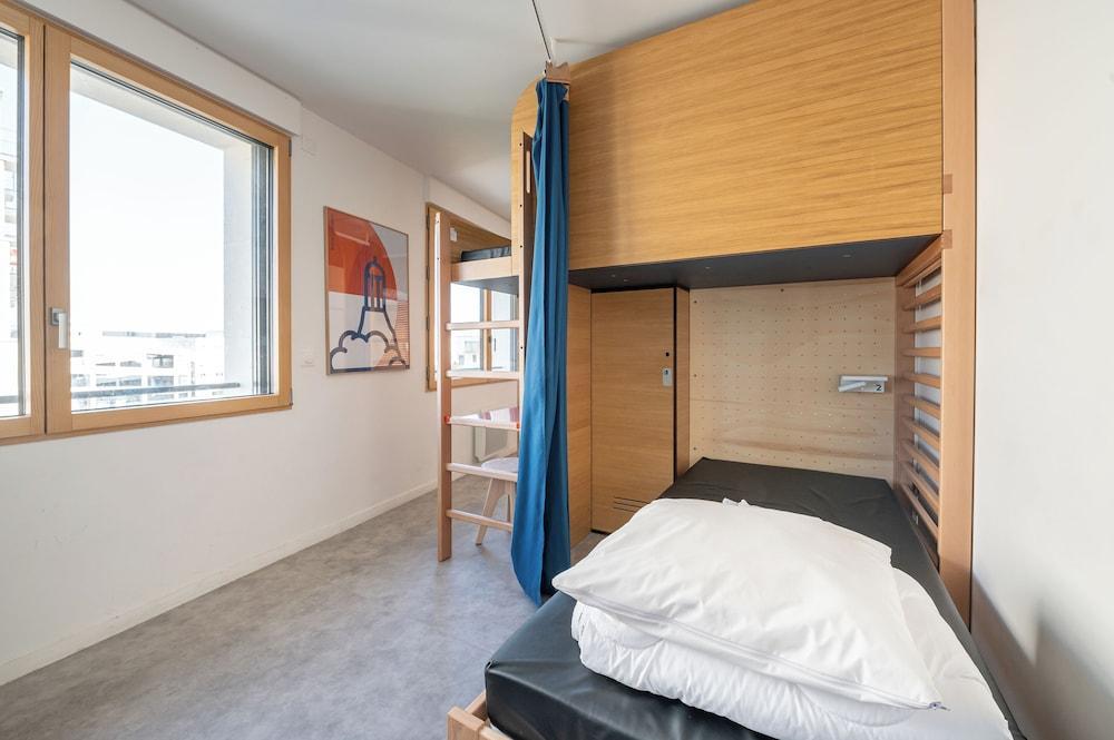 UCPA SPORT STATION HOSTEL PARIS Room Type - A BED IN A ROOM FOR 4 PEOPLE RESERVED FOR WOMEN