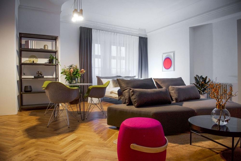 Lazenska N4 Room Type - Elite Studio Suite