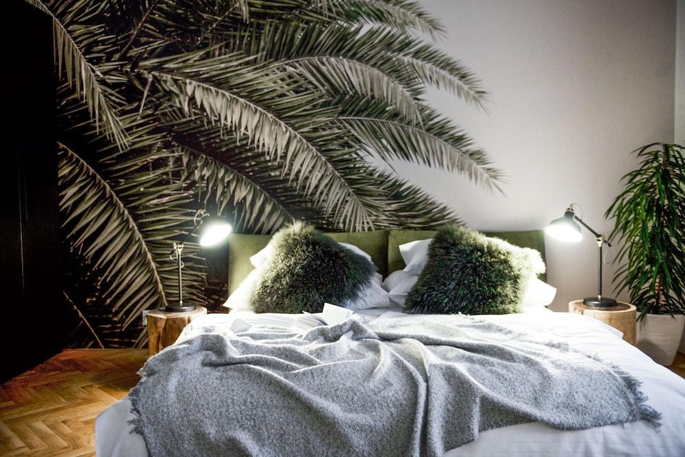 Lazenska N4 Room Type - Executive Apartment
