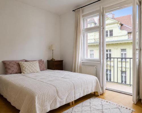Old Town Suites - Bohemian Residence - Tap to explore photos
