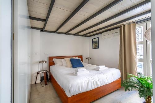 iFlat Modern flat a few steps from the Trevi Fountain Room Type - Two-Bedroom Apartment