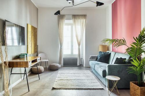 Clausim Domus: new brightful flat next to the Vatican - Tap to explore photos