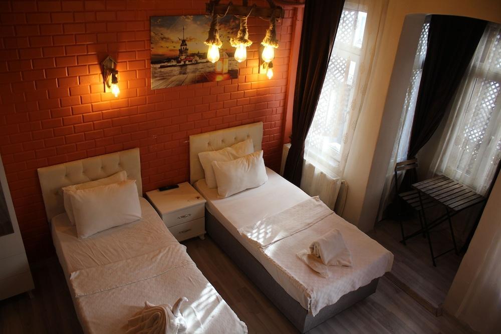 Taksim Dimple Suites Room Type - Basic Studio