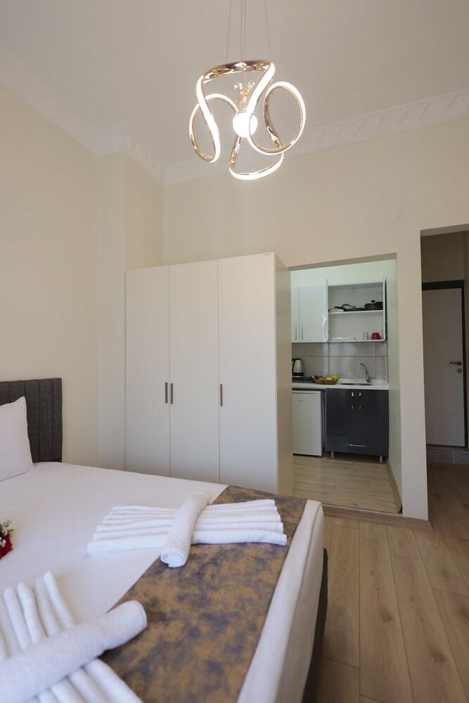 Bonita Apart Room Type - Standard Studio Suite