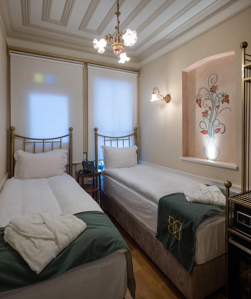 Hotel Turkish House Room Type - Superior Twin