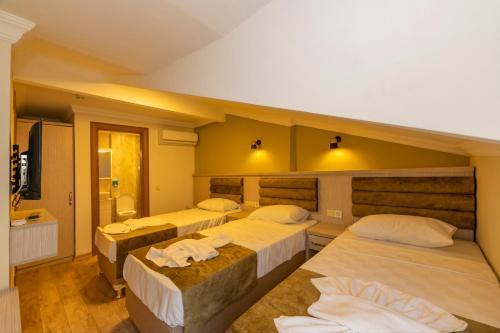 Bazaar Hotels Old City Room Type - Triple Room with Sea View Bazaar Hotels Old City Room Type - Triple Room with Sea View
