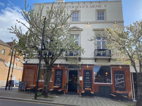 The Waterman's Arms - Tap to explore photos