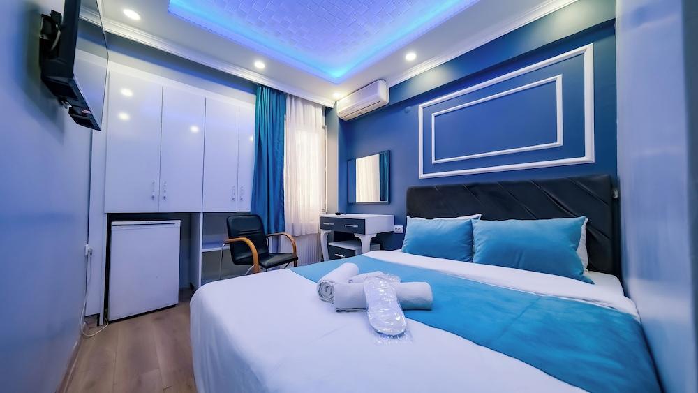 Bona Sera Hotel Room Type - Deluxe Double Room