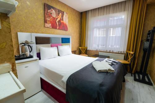 Imza Suite Room Type - Deluxe Queen Room