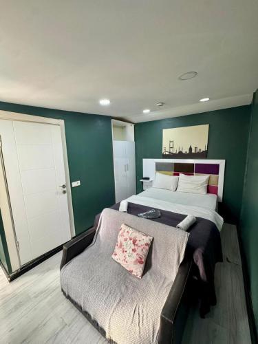 Imza Suite Room Type - Small Double Room