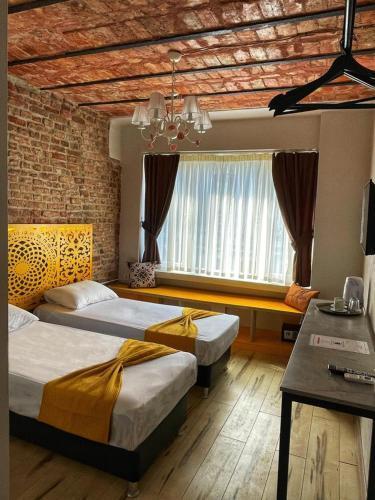 AYSA Hotel Room Type - Standard Twin Room