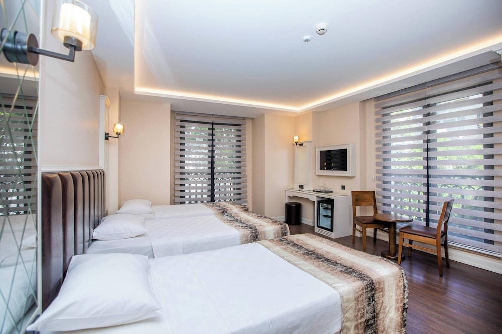 Prag Hotel Room Type - Comfort Triple Room