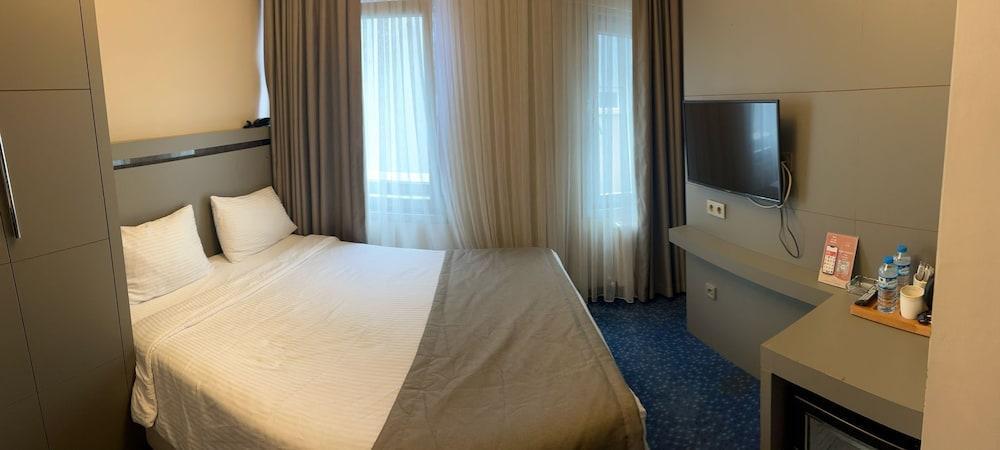 Acar Suite Hotel - Tap to explore photos