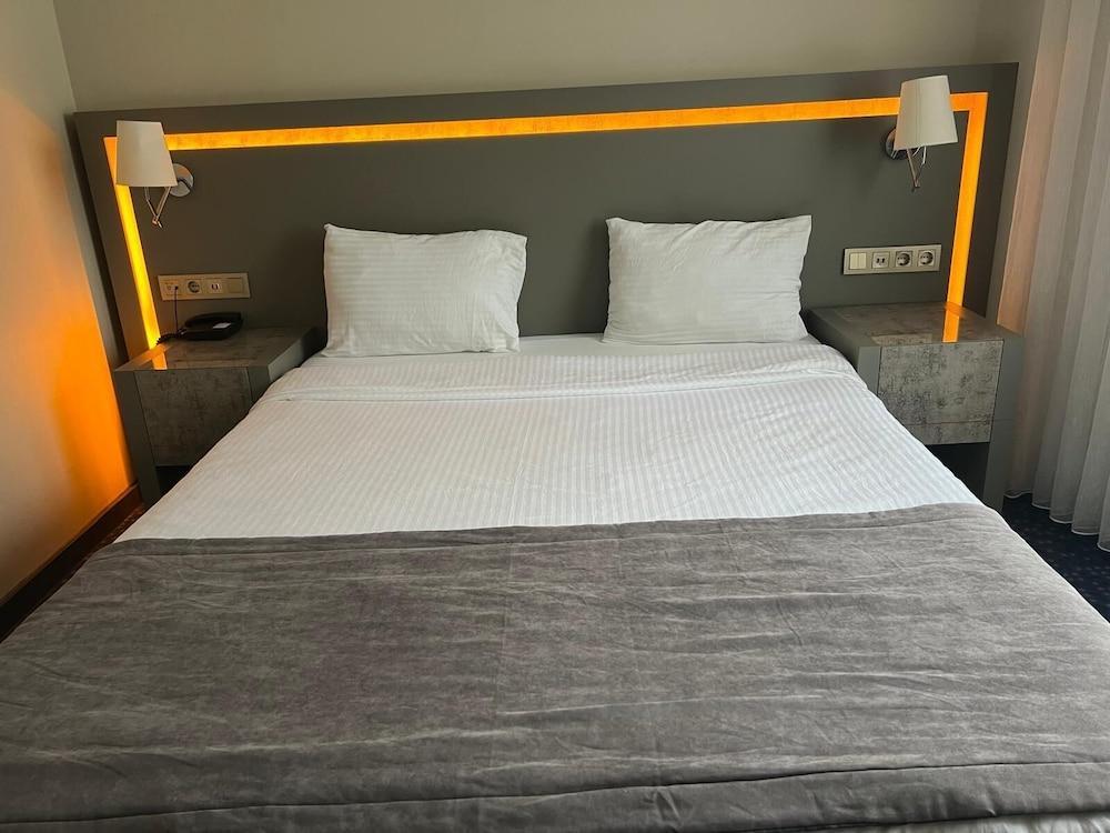 Acar Suite Hotel Room Type - Standard Room