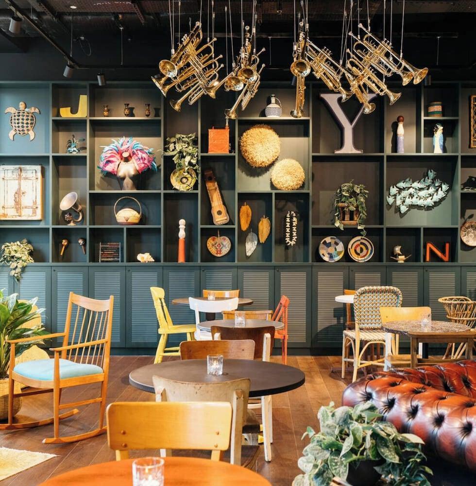 Ruby Zoe Hotel London - Tap to explore photos