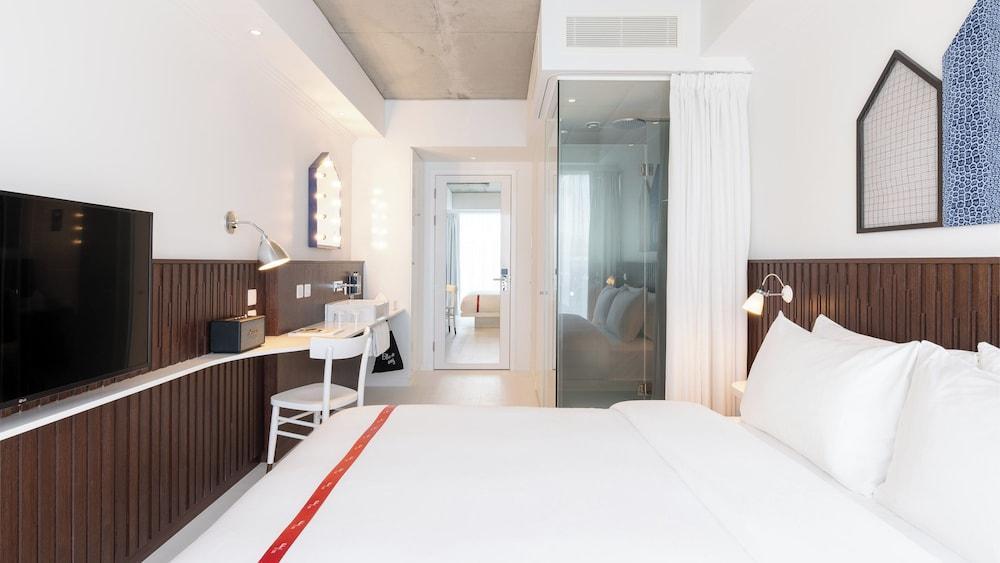 Ruby Zoe Hotel London Room Type - Room (Rubys Choice)