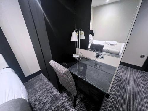 Hatton Garden Hotel - Tap to explore photos