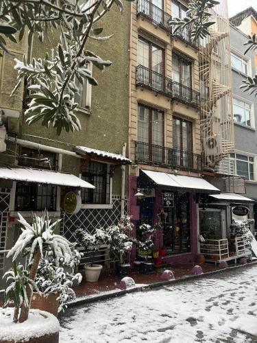 Taksim Park Hotel - Tap to explore photos