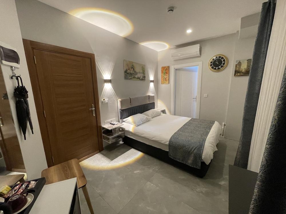 Turna Hotel Room Type - City Double Room