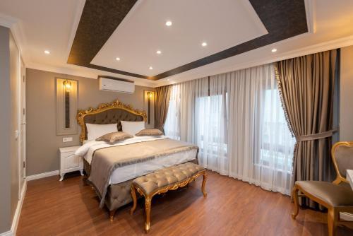 Azalea Mansion Oldcity Room Type - Deluxe Double Room