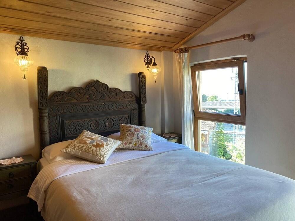 Sofia Konaklama Room Type - Deluxe Double Room with Sea View