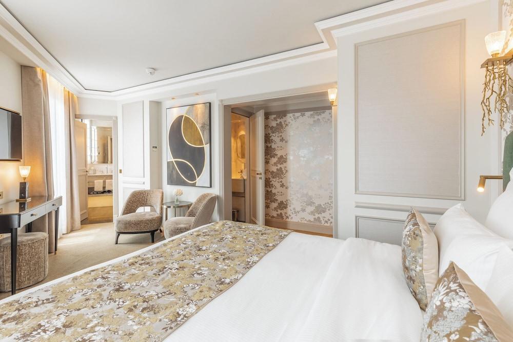 Manolita Paris Room Type - Superior Room, Balcony