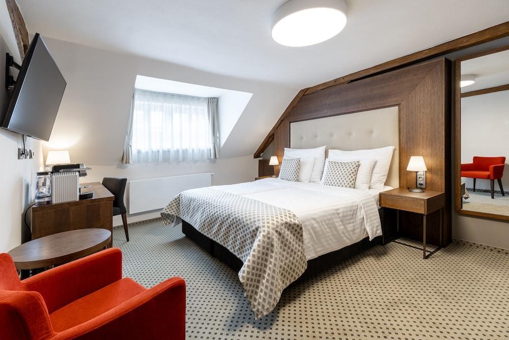 Hotel Ikona Room Type - Standard Double Room