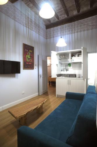 Bernini apartment - Tap to explore photos