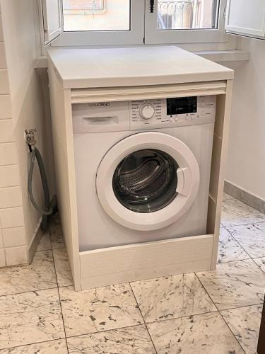 Roma Basento - Tap to explore photos