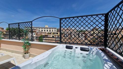 Luxury Top Floor in Trastevere Room Type - Penthouse Apartment