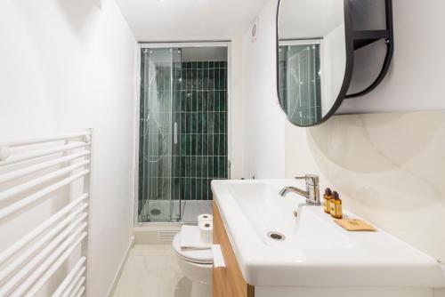 New Duplex 6Pers#Paris Expo#Porte de Versailles - Tap to explore photos