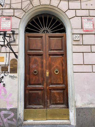 Termini Apartment - Via Vicenza by GHOR - Tap to explore photos