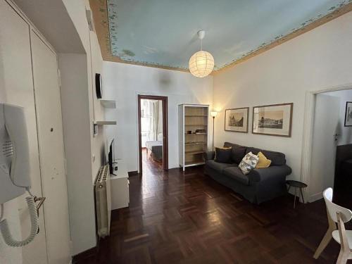 Termini Apartment - Via Vicenza by GHOR - Tap to explore photos
