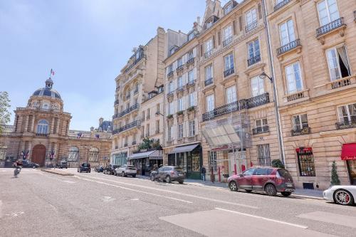 Unique Parisian Loft at the Classy St Germain
