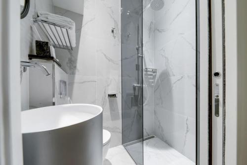 Suite CD : Superb Parisian apartment - Tap to explore photos