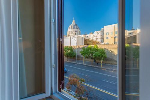 St Peters dome Breathtaking views Room Type - Apartment with Balcony St Peters dome Breathtaking views Room Type - Apartment with Balcony