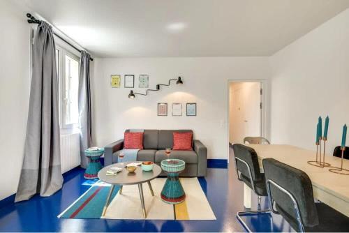 Modern & colourful 3BD for 9 guests in Le Marais! - Tap to explore photos