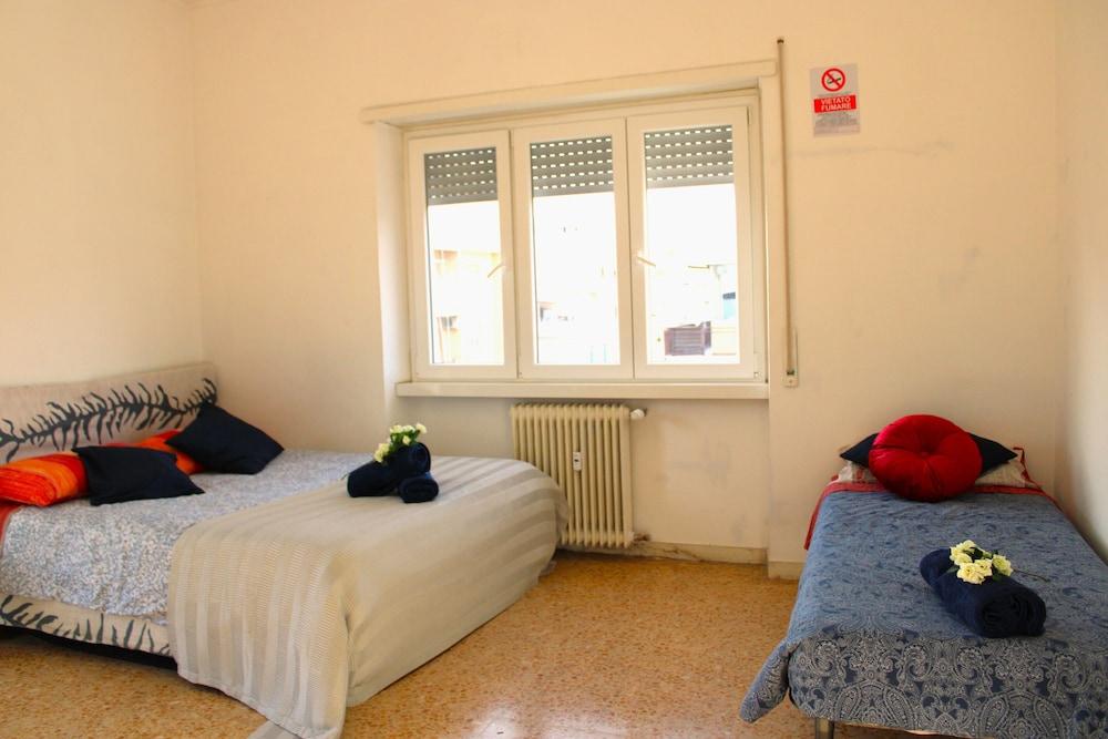 Mikasa Balduina Roma Room Type - Deluxe Room