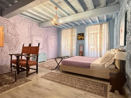Contemporary loft steps from Piazza Navona - Casa Gove - Tap to explore photos