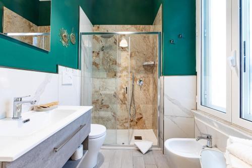 Trastevere Suites - Top Collection - Tap to explore photos