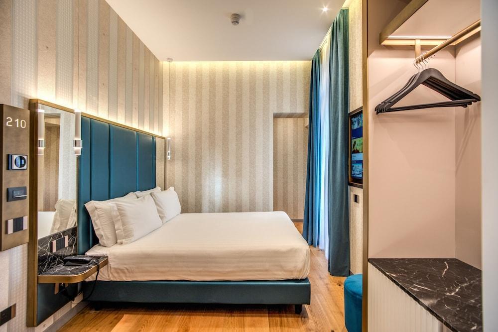 CC Palace Hotel Roma Room Type - Standard Double or Twin Room