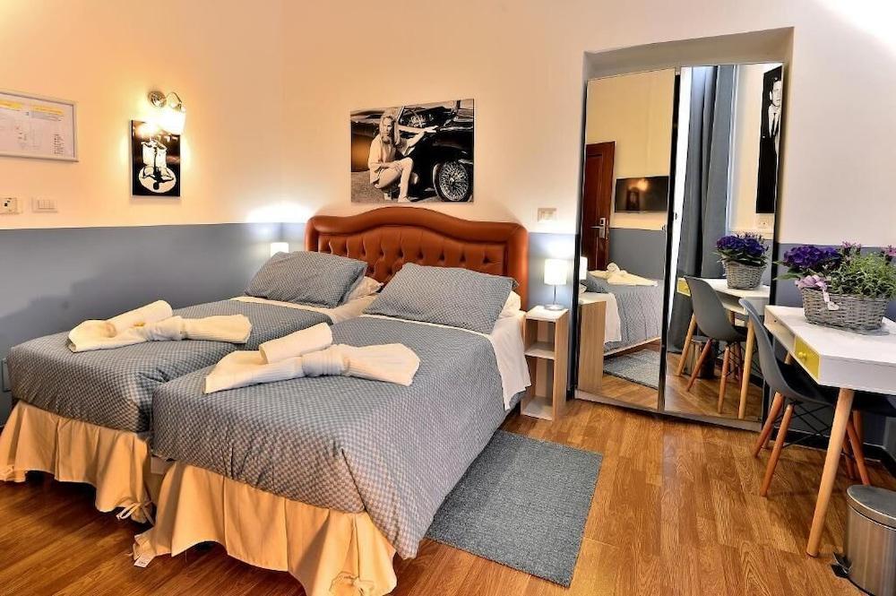 DolceVeneto Room Type - Twin Room